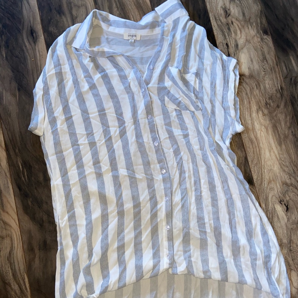 Umgee long button down top